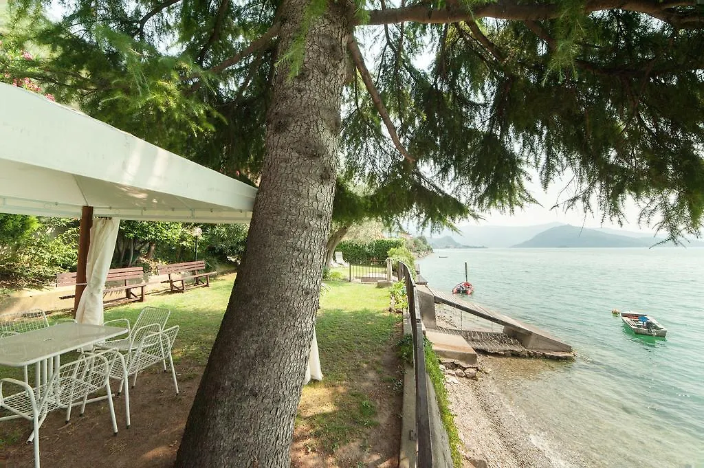 Nest On The Lake Apartment Marone Italy