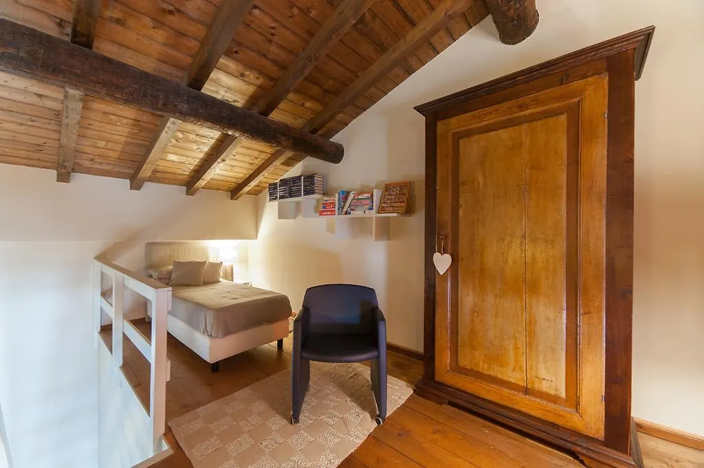 Nest On The Lake Apartment Marone Italy
